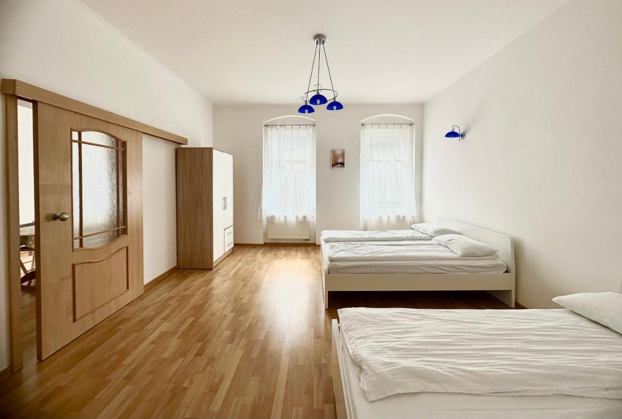 Apartment Erika Karlovy Vary Extérieur photo